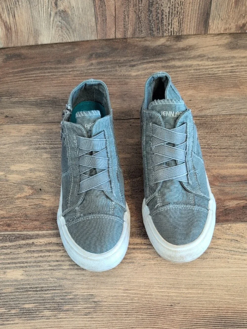 Jenn Ardor Mid Top Canvas Slip-On Sneakers 7   580A